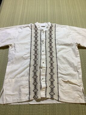 Mexican Guayabera Embroidered Button Down Short Sleeve Shirt Size G (L)